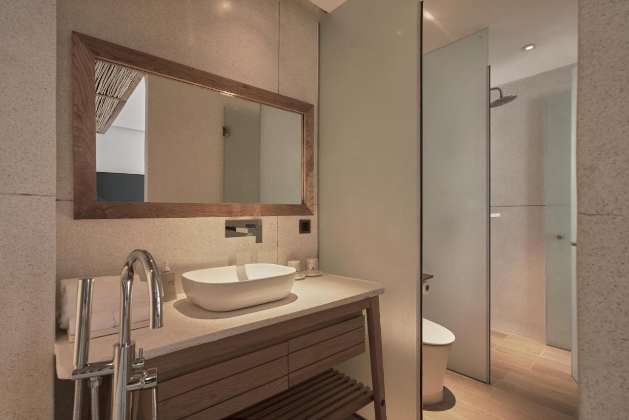 Premier Room